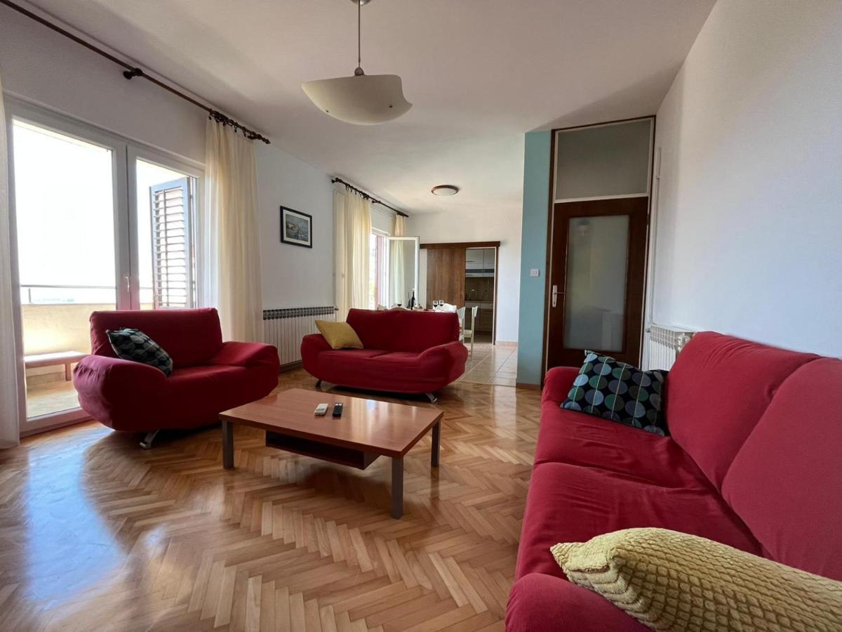 Apartment Lily ポドストラナ エクステリア 写真